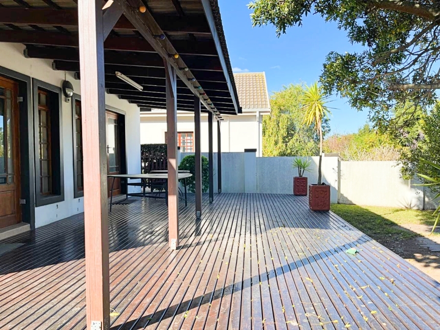 2 Bedroom Property for Sale in The Village Western Cape
